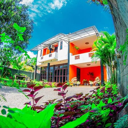 Anthuan Residence Negombo Bagian luar foto
