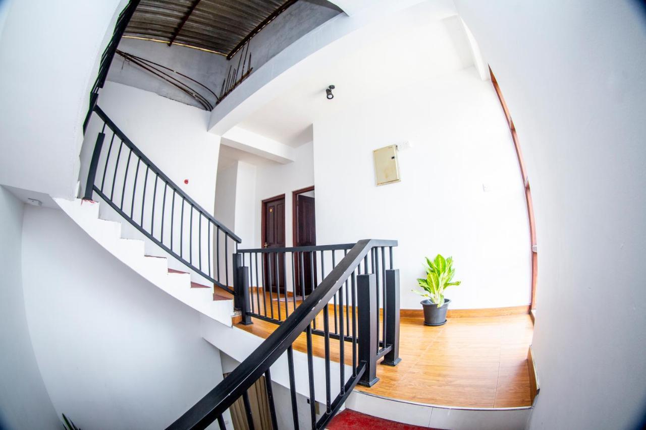 Anthuan Residence Negombo Bagian luar foto