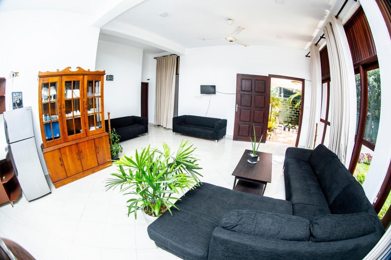 Anthuan Residence Negombo Bagian luar foto